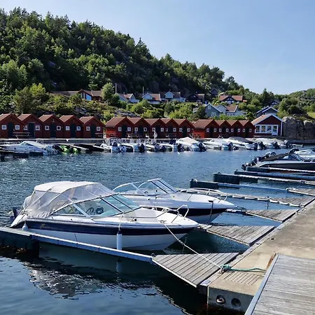 Semesterbostad Lovely In Lindesnes With Sauna *