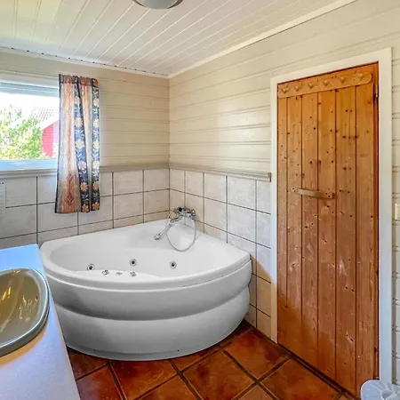 Holiday home Lovely In Lindesnes With Sauna *